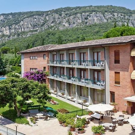 Hotel Gabbiano - Garda Lake Collection 외부 사진
