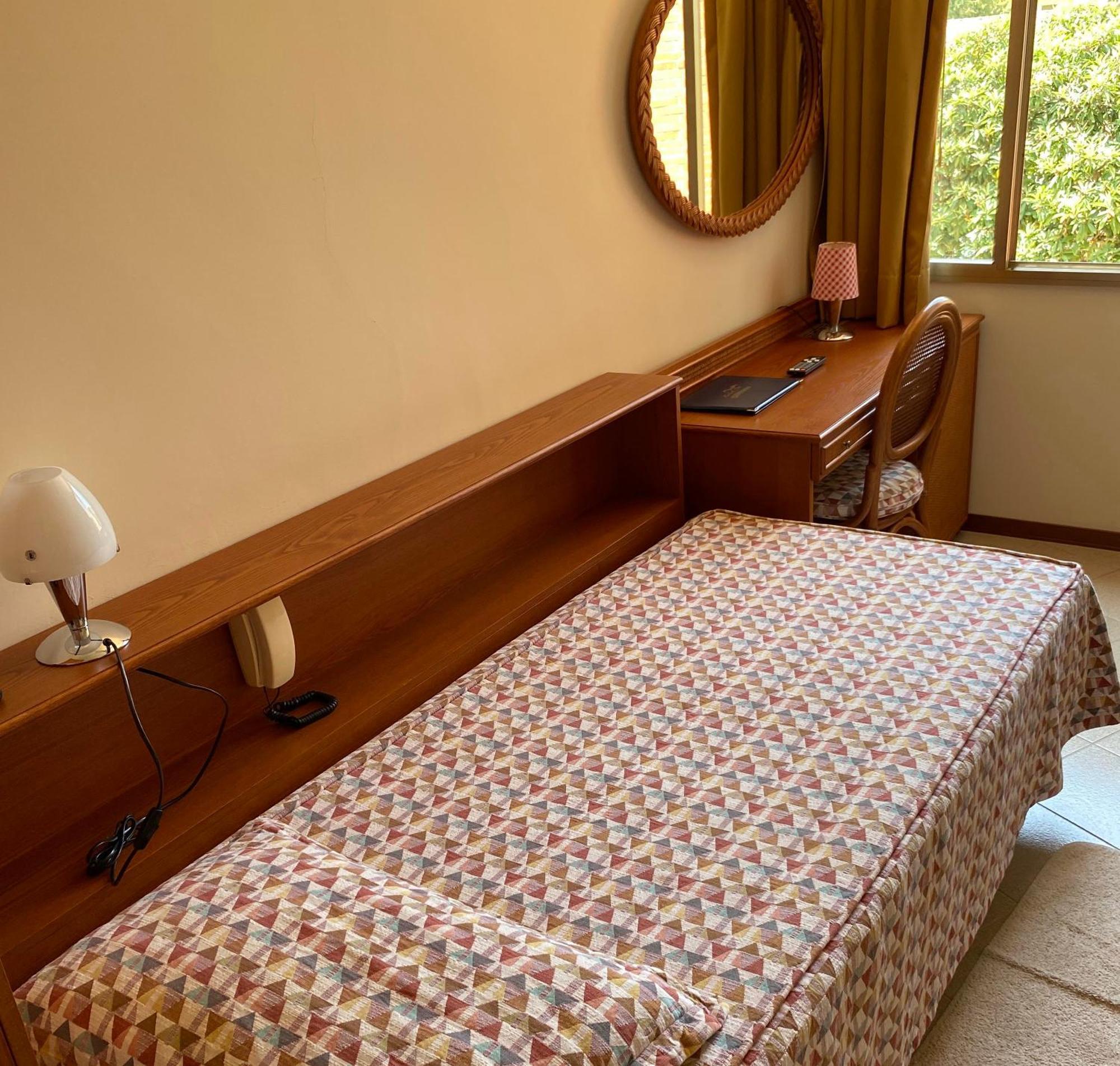Hotel Gabbiano - Garda Lake Collection 외부 사진