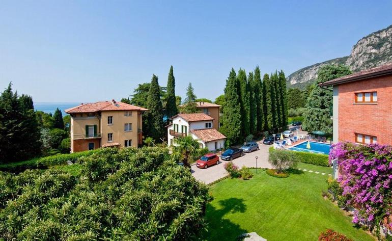 Hotel Gabbiano - Garda Lake Collection 외부 사진